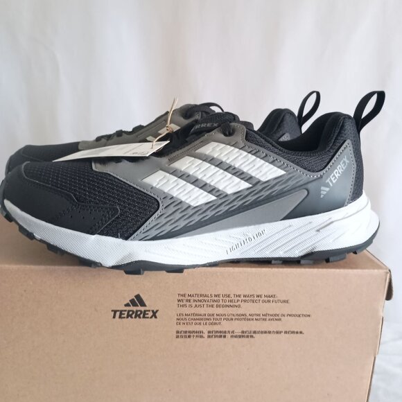 New Adidas Terrex Tracefinder Trail Running Shoes Women’s Size 10 NIB Hiking - Picture 2 of 13